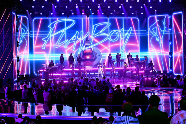 Picture of Fireboy Performing Playboy on Stage