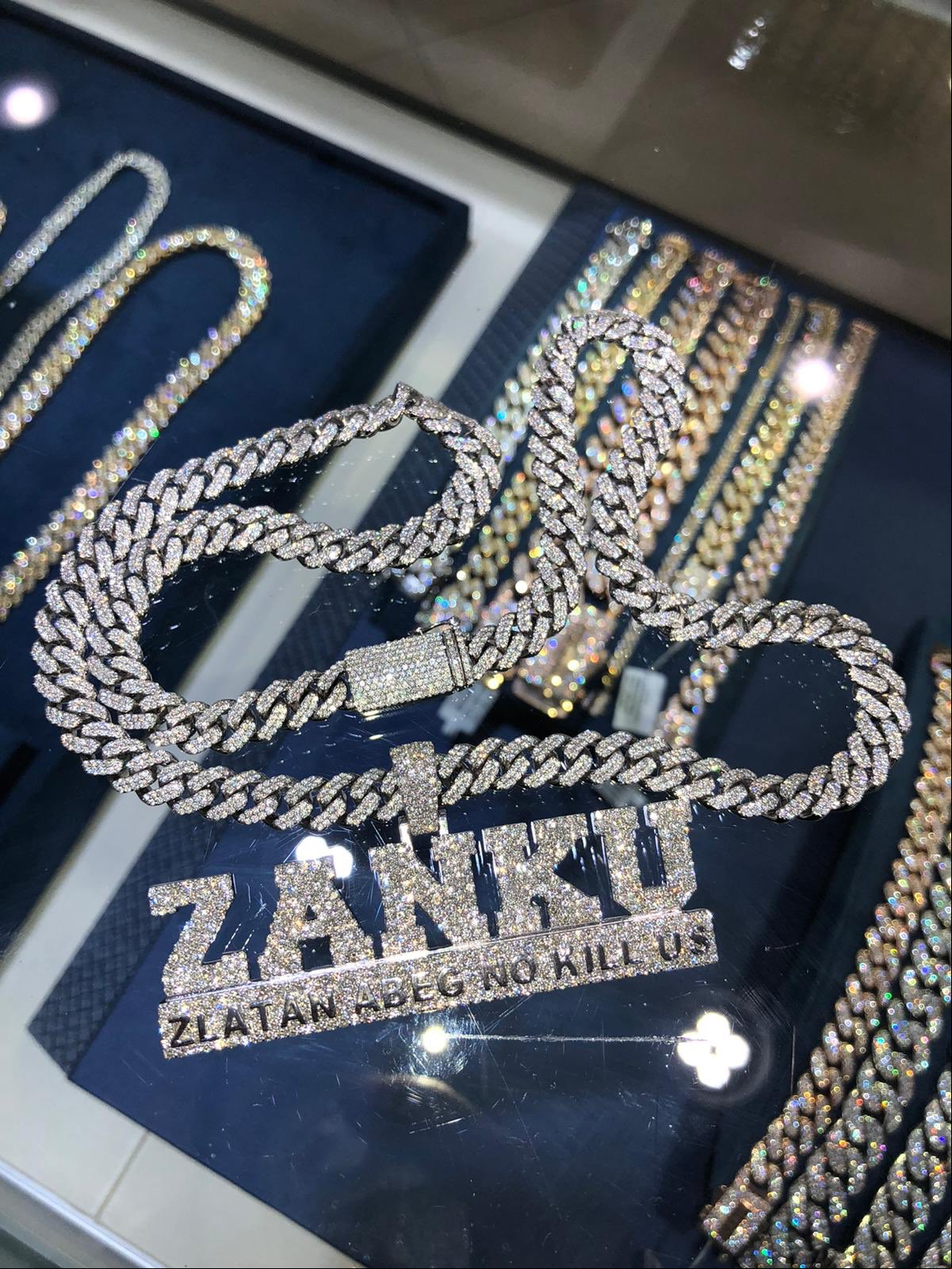 zlatan-chains.jpg